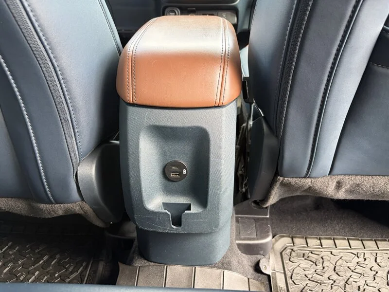Used 2022 Black Ford Lariat image 20