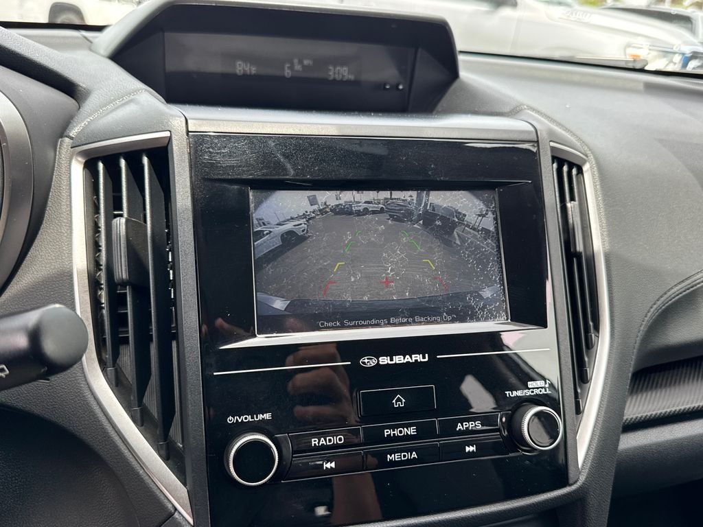 Used 2018 Silver Subaru 2.0i Premium image 28