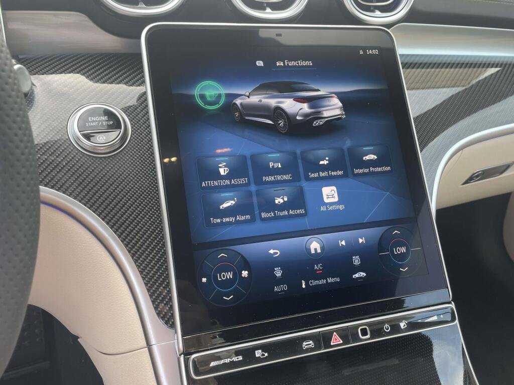 New 2027 MANUFAKTUR Alpine Grey Metallic Mercedes-Benz AMG® CLE 53 image 23