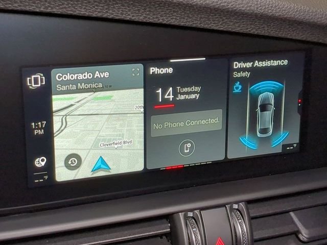 2025 Alfa Romeo Giulia Base - Photo 18