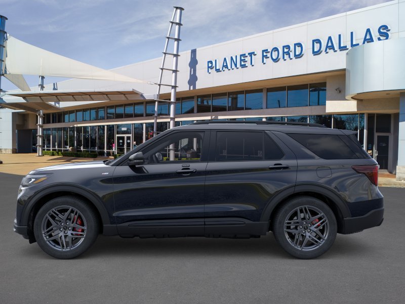 New 2026 Agate Black Metallic Ford ST-Line image 3
