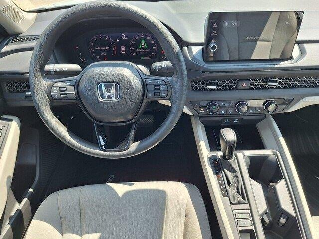 New 2026 Platinum White Pearl Honda SE image 21