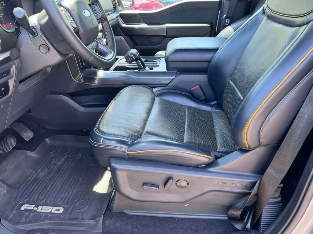 Used 2023 Iconic Silver Metallic Ford Tremor image 17