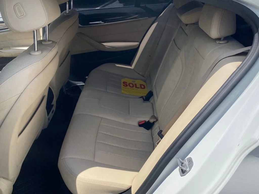 Used 2019 Blue Toyota LE image 8