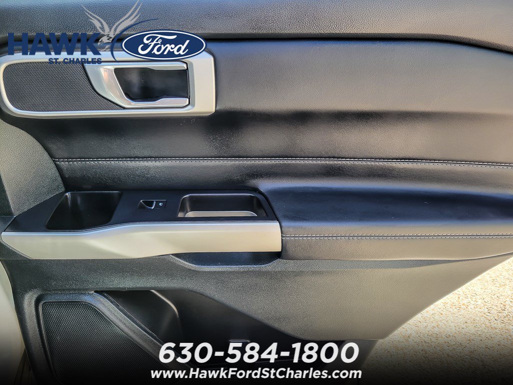 Certified Used 2023 White Metallic Ford XLT image 23