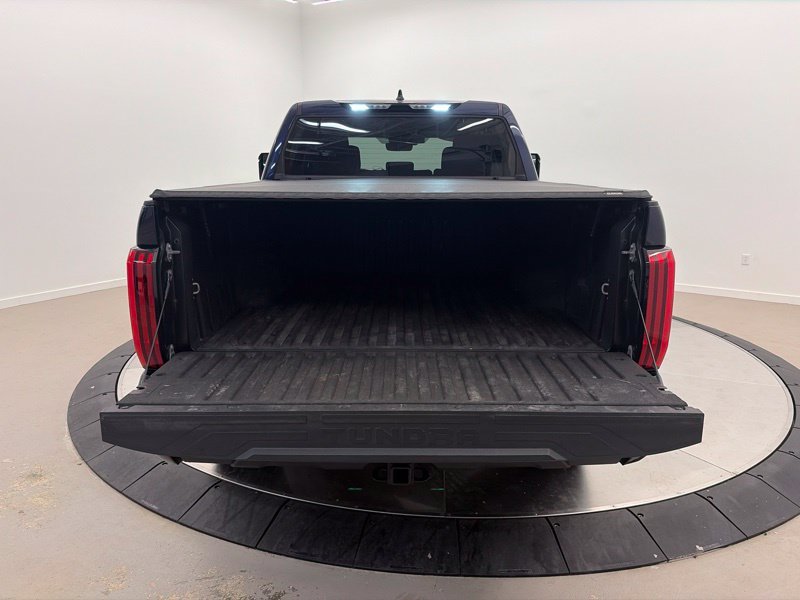 Used 2022  Toyota SR5 image 9
