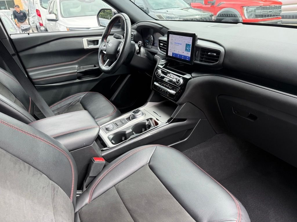 Used 2023 Black Ford ST-Line image 33