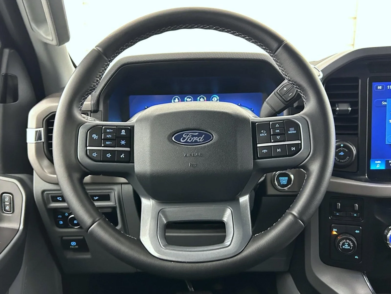 Used 2024 Black Ford XLT image 11