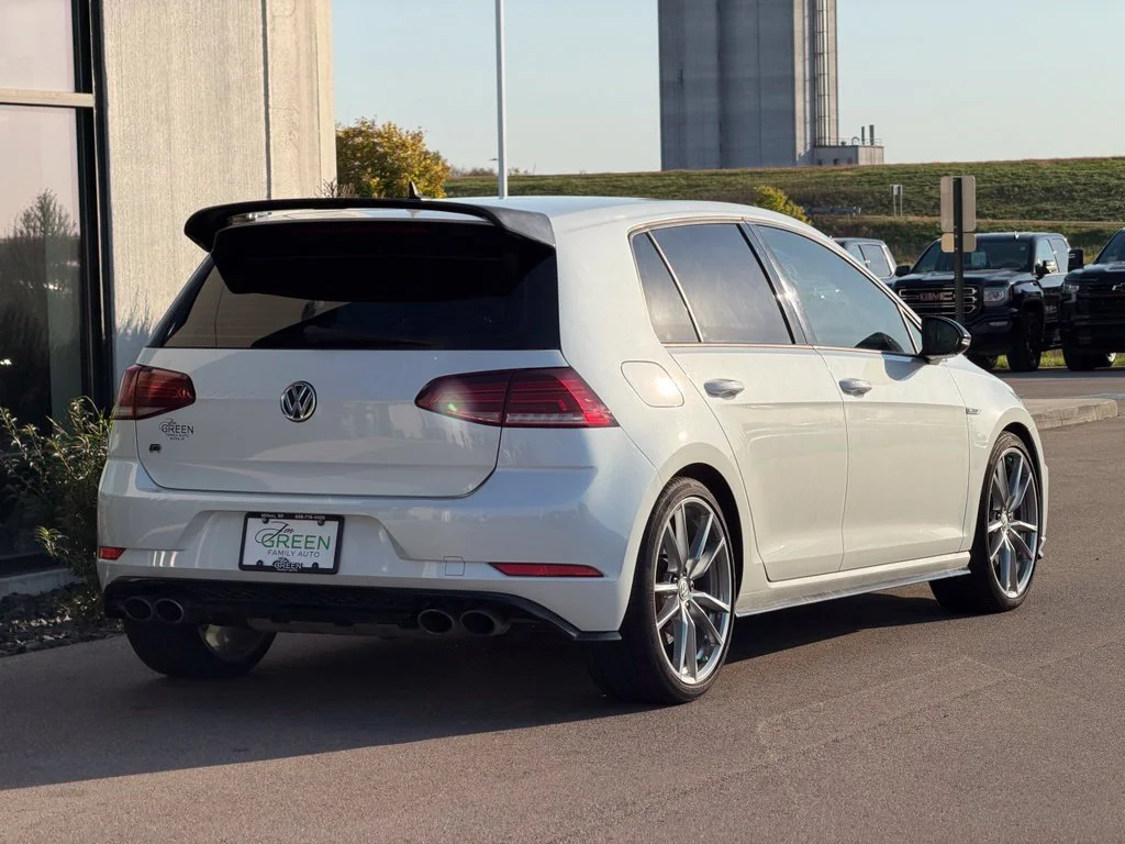 Used 2019 White Volkswagen DCC & Navigation 4Motion image 5