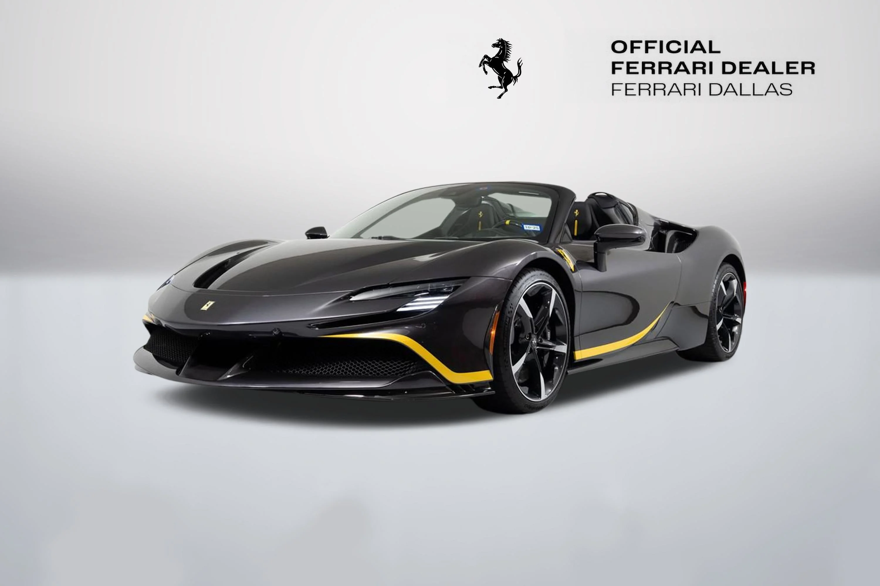 Used 2022 Extra Sample Ferrari Base image 25
