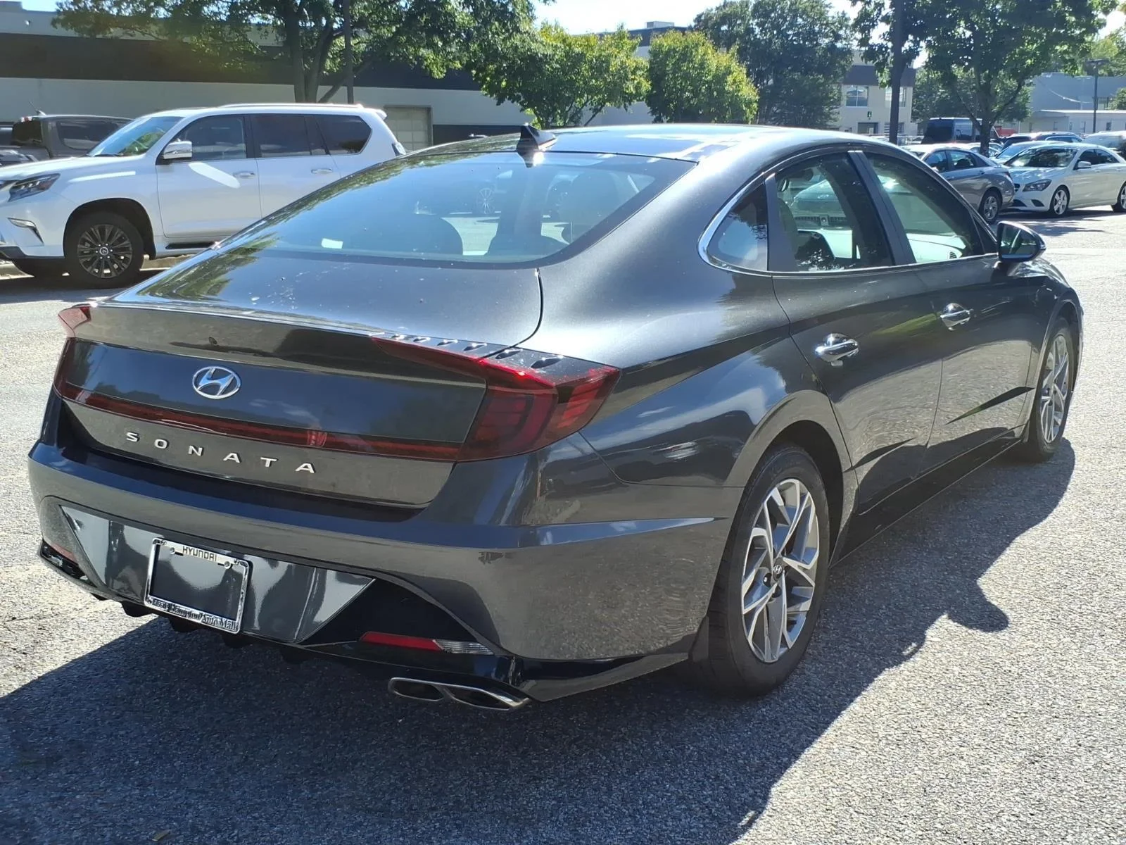 Used 2022 Portofino Gray HYUNDAI  image 8