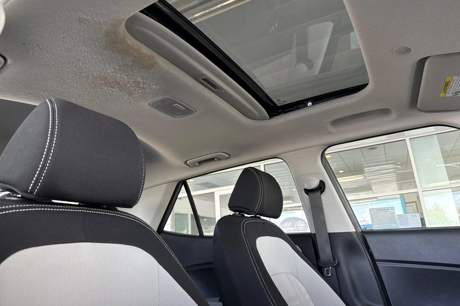 Used 2025 Ecotronic Gray Hyundai SEL image 16