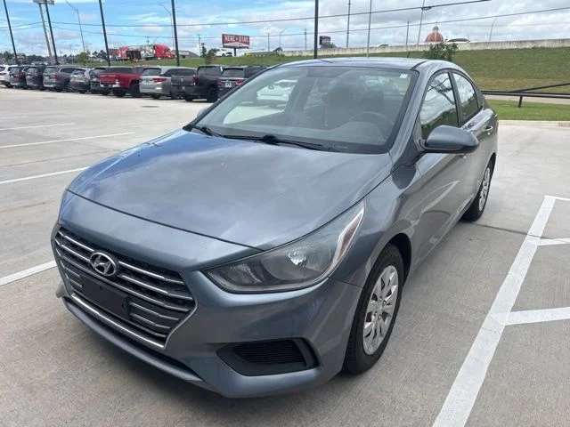 2019 Hyundai Accent SE 4-Door 6-Speed Automatic's photo