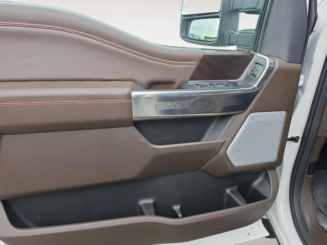 Certified Used 2025  Ford King Ranch image 10