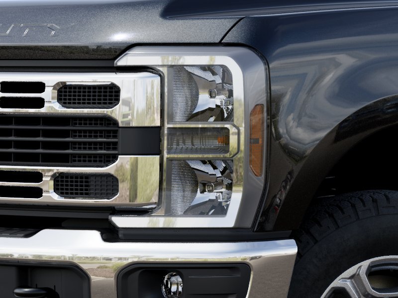 New 2027 Agate Black Metallic Ford XLT image 18