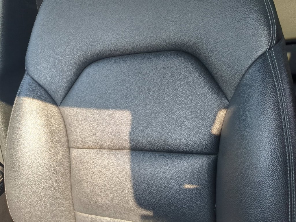Used 2017  Mercedes-Benz GLA 250 image 24