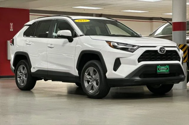 Certified Used 2025 ICE CAP Toyota  image 2