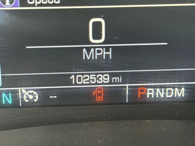 Used 2015 Red Chevrolet LT image 17