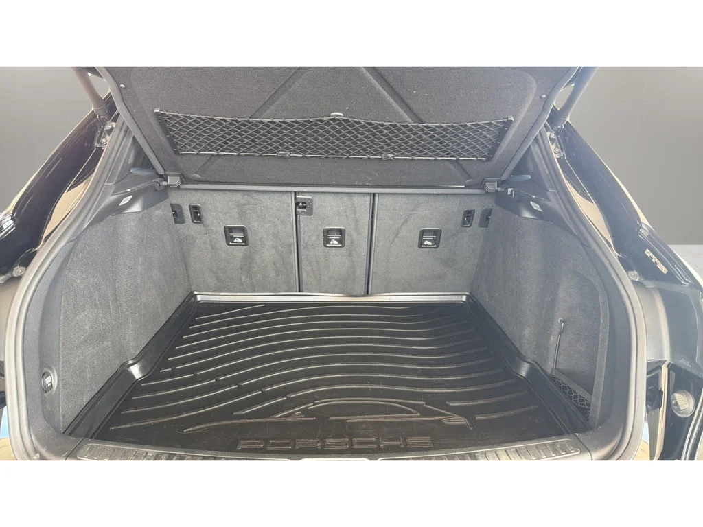 Used 2019 Black Porsche S image 12
