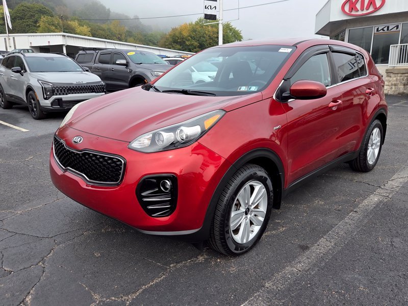 Used 2018 Red Kia LX image 3