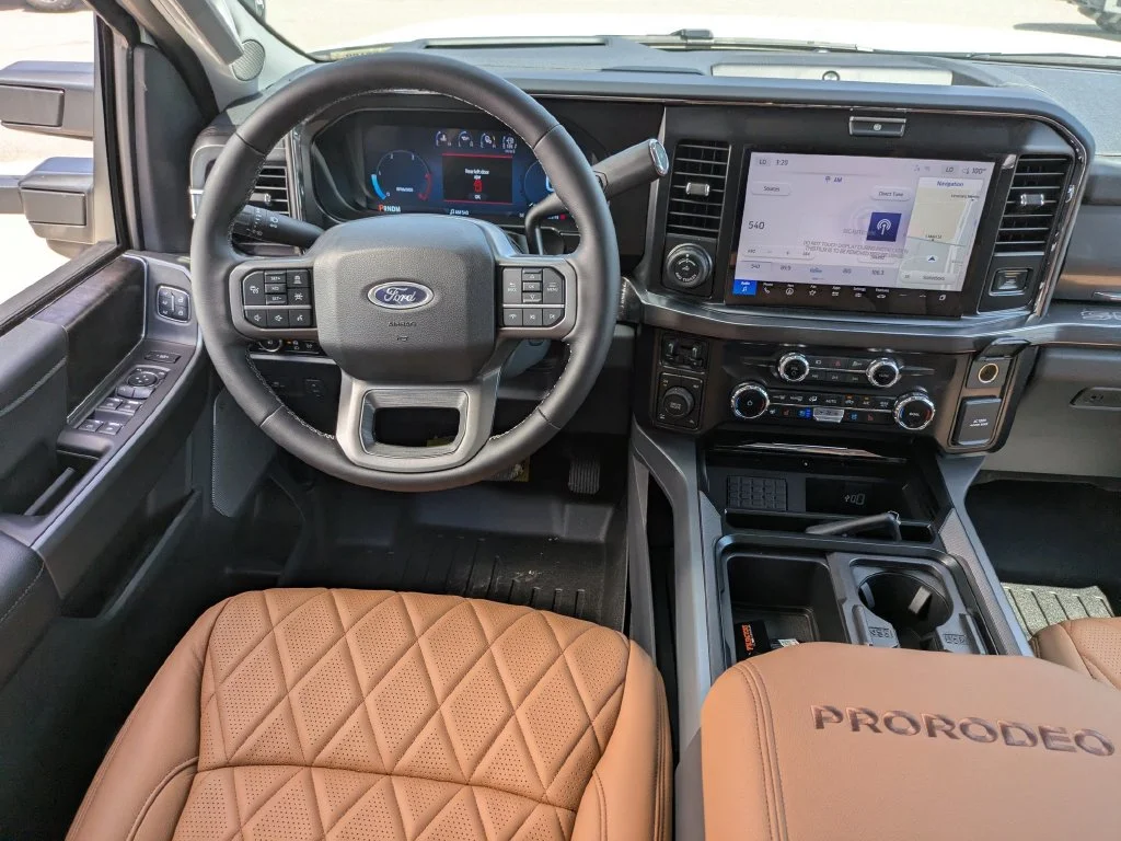 New 2026 Oxford White Ford Lariat image 21