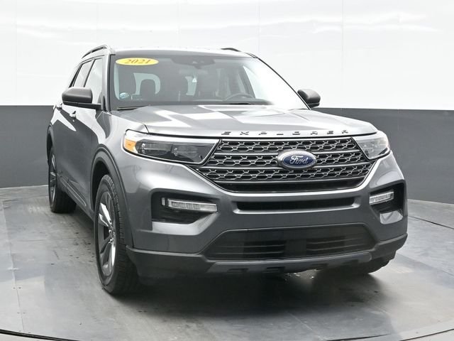 Used 2021 Gray Ford XLT image 6