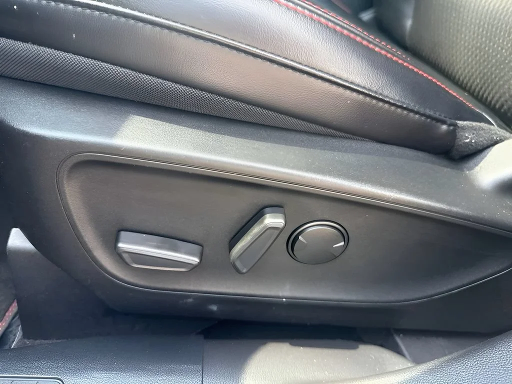 Used 2023  Ford ST-Line image 10