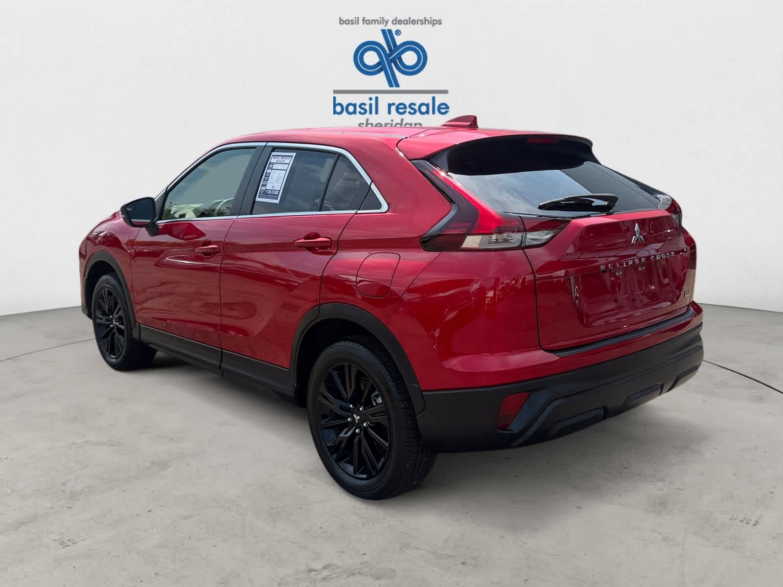 Used 2025 Red Diamond Mitsubishi LE image 4
