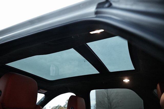 2026 Jaguar F-Pace R-Dynamic S - Photo 25