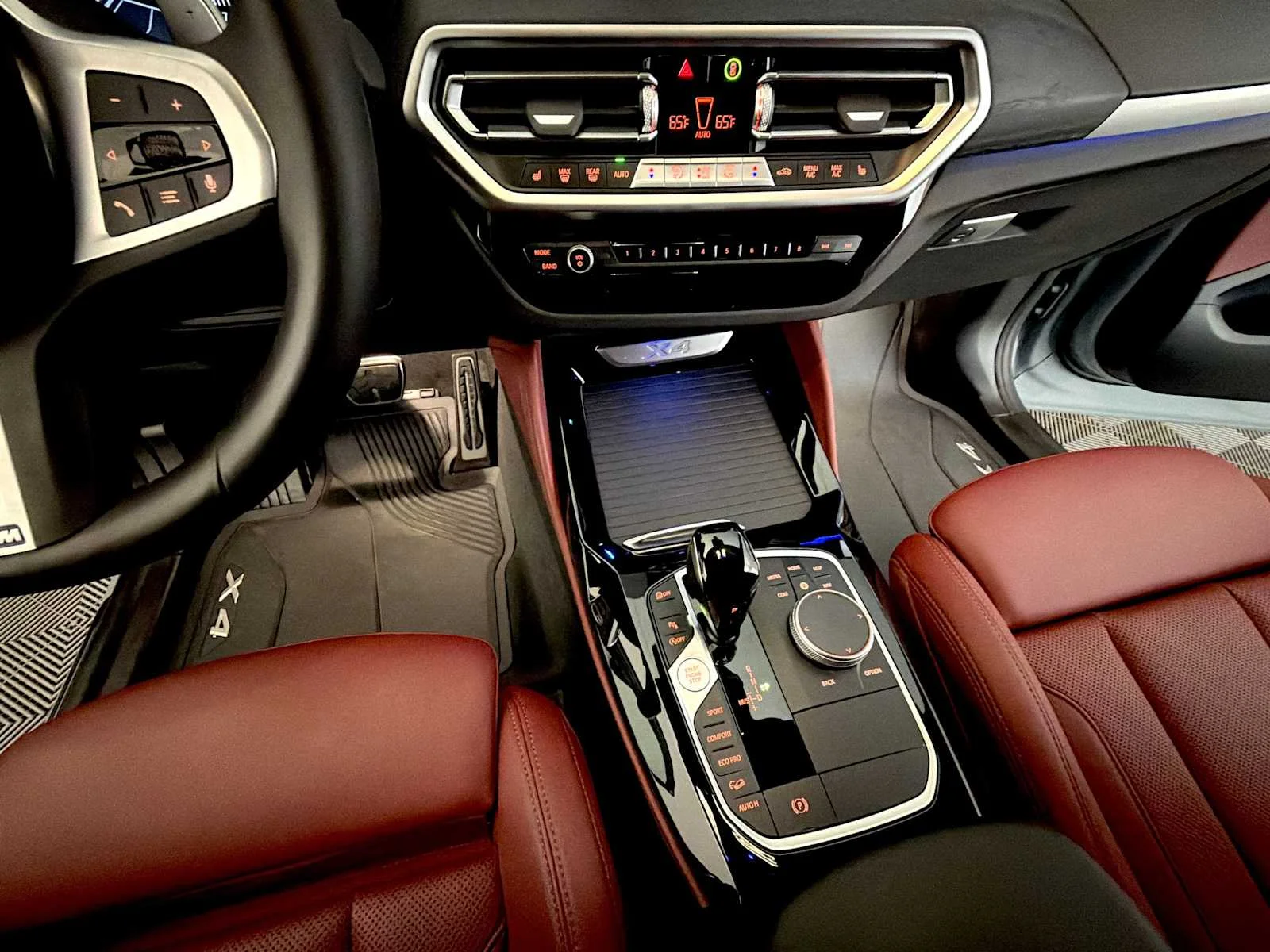 2025 BMW X4 30i - Photo 18