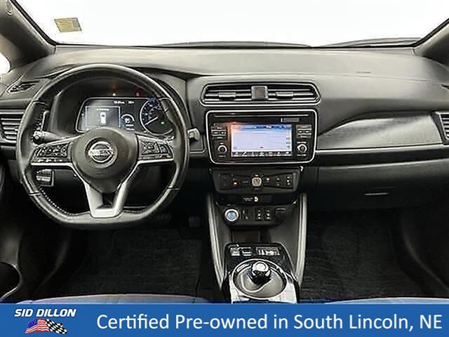 Used 2018 Scarlet Ember Nissan SV image 19