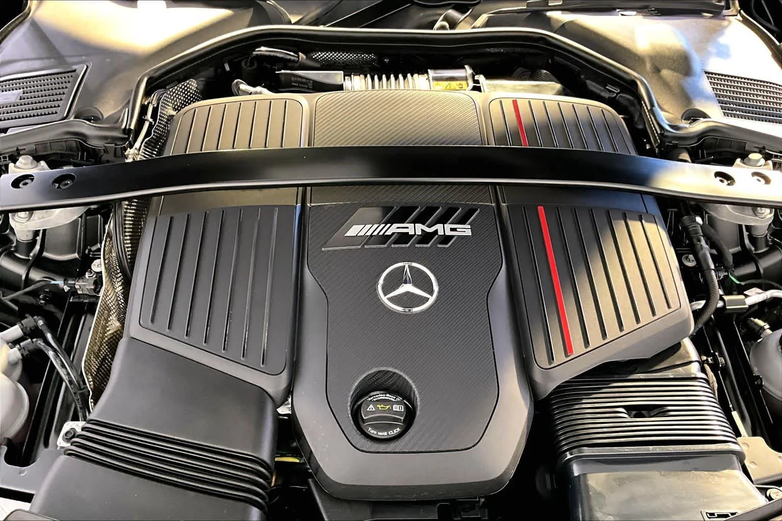 New 2027 MANUFAKTUR exclusive graphite grey magno Mercedes-Benz AMG® CLE 53 image 14