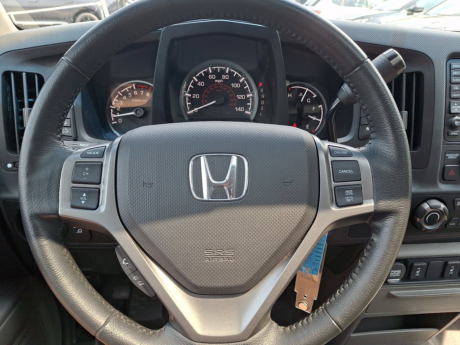 Used 2011 Bali Blue Pearl Honda RTL image 19