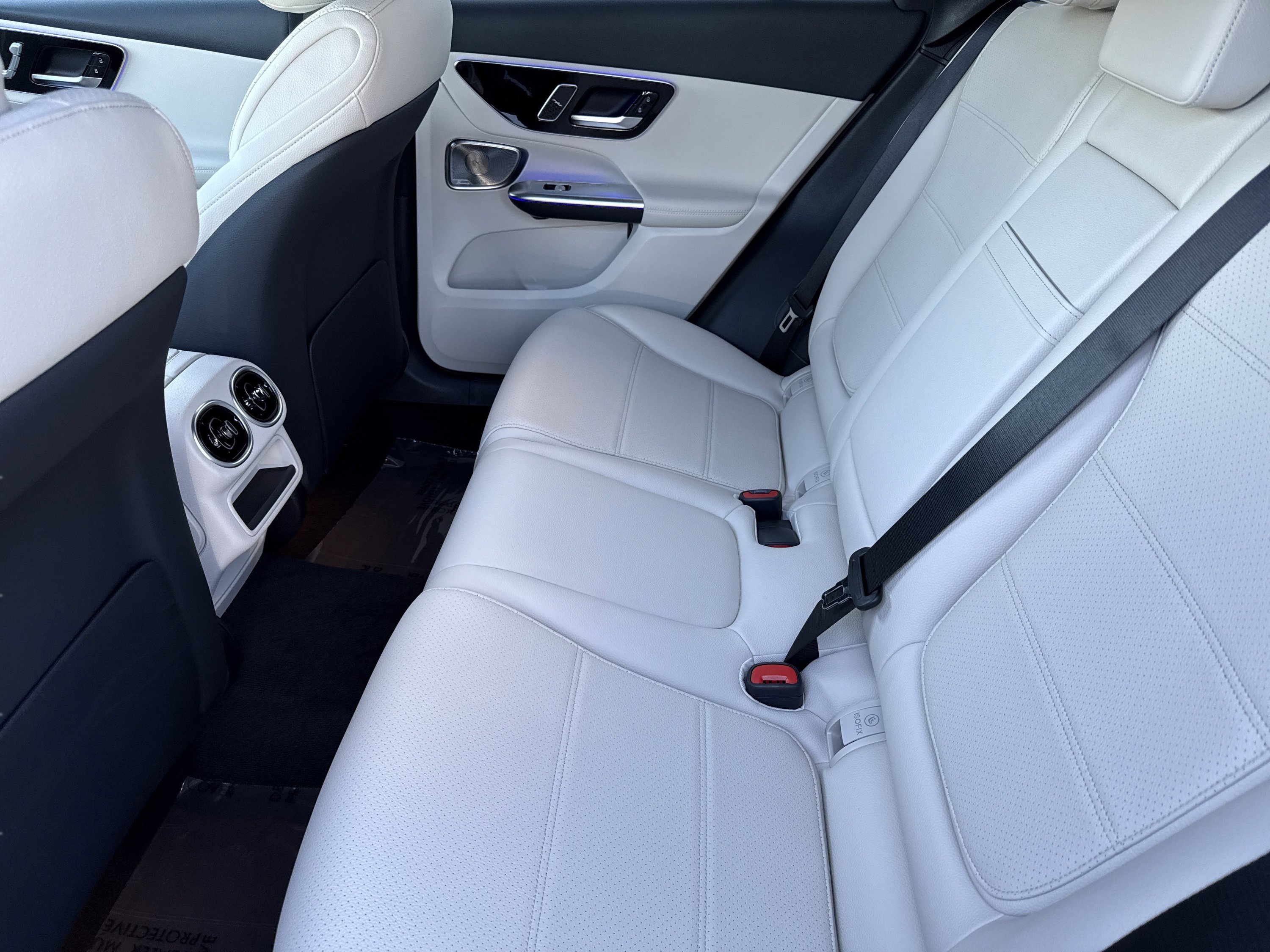 2026 Mercedes-Benz GLC Base - Photo 34