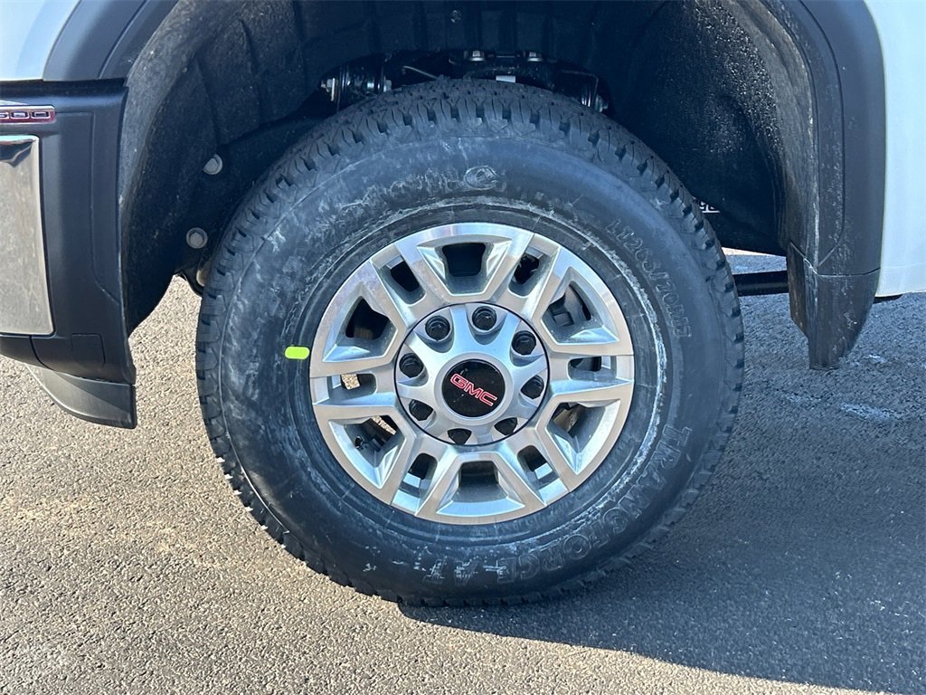2026 GMC SIERRA HD - Image 10