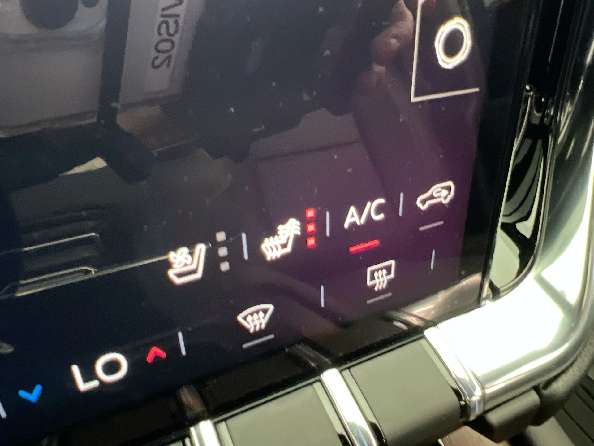 2026 GMC Yukon XL Denali - Photo 74