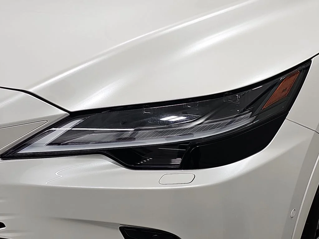 New 2026 Eminent White Pearl Lexus LUXURY AWD image 30