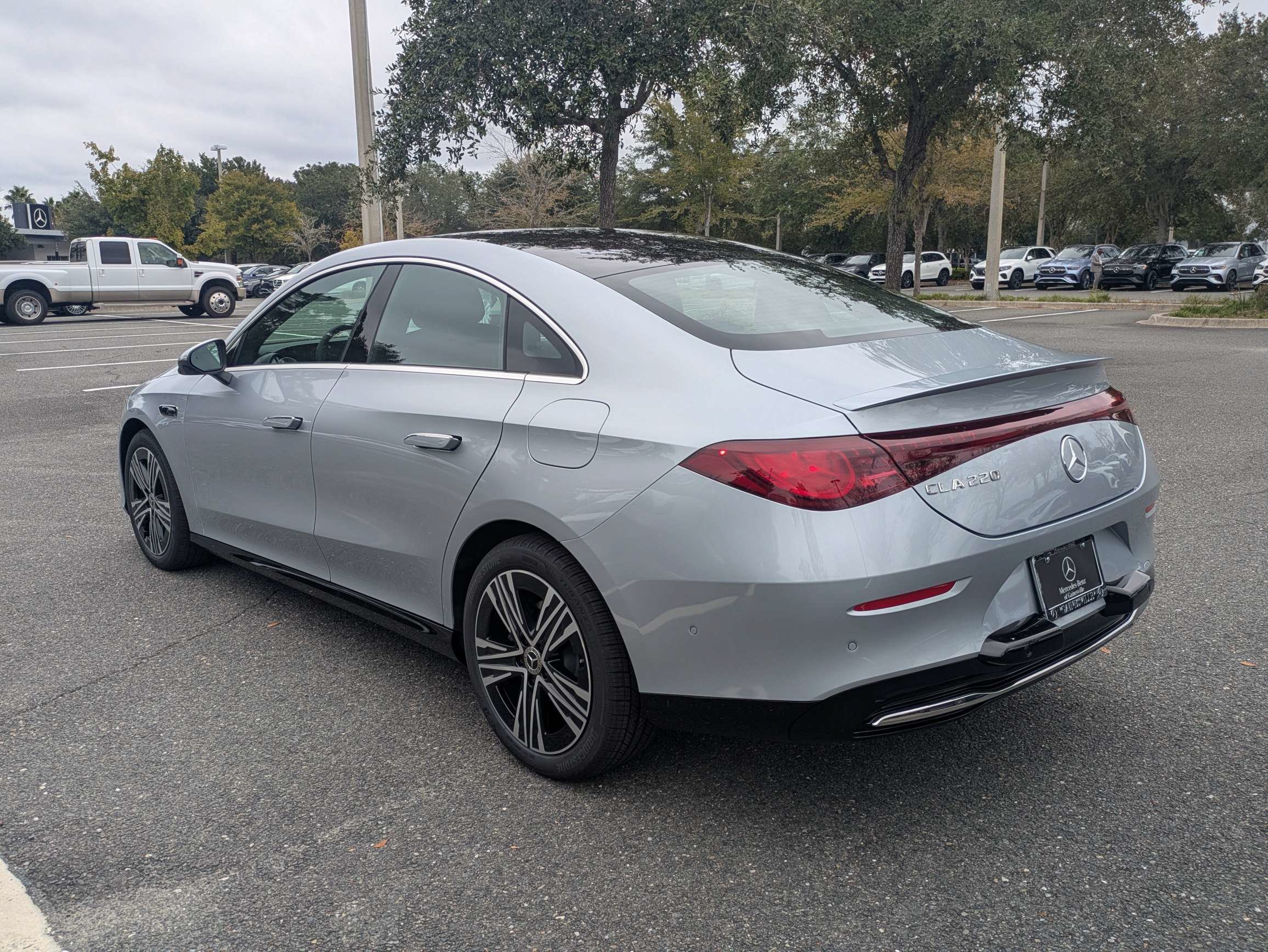 New 2027 Cirrus Silver Metallic Mercedes-Benz CLA 220 image 5
