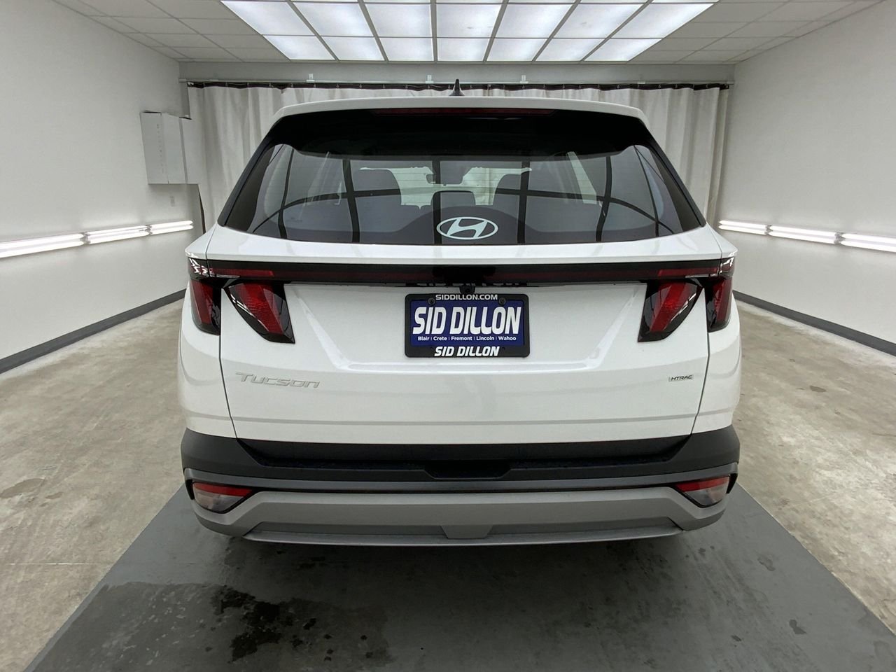 New 2026 Serenity White Pearl Hyundai SE AWD image 4