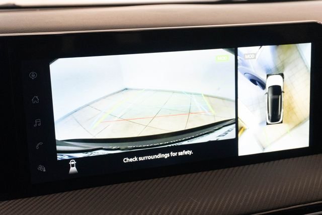 Used 2025 Gray Nissan SR image 18