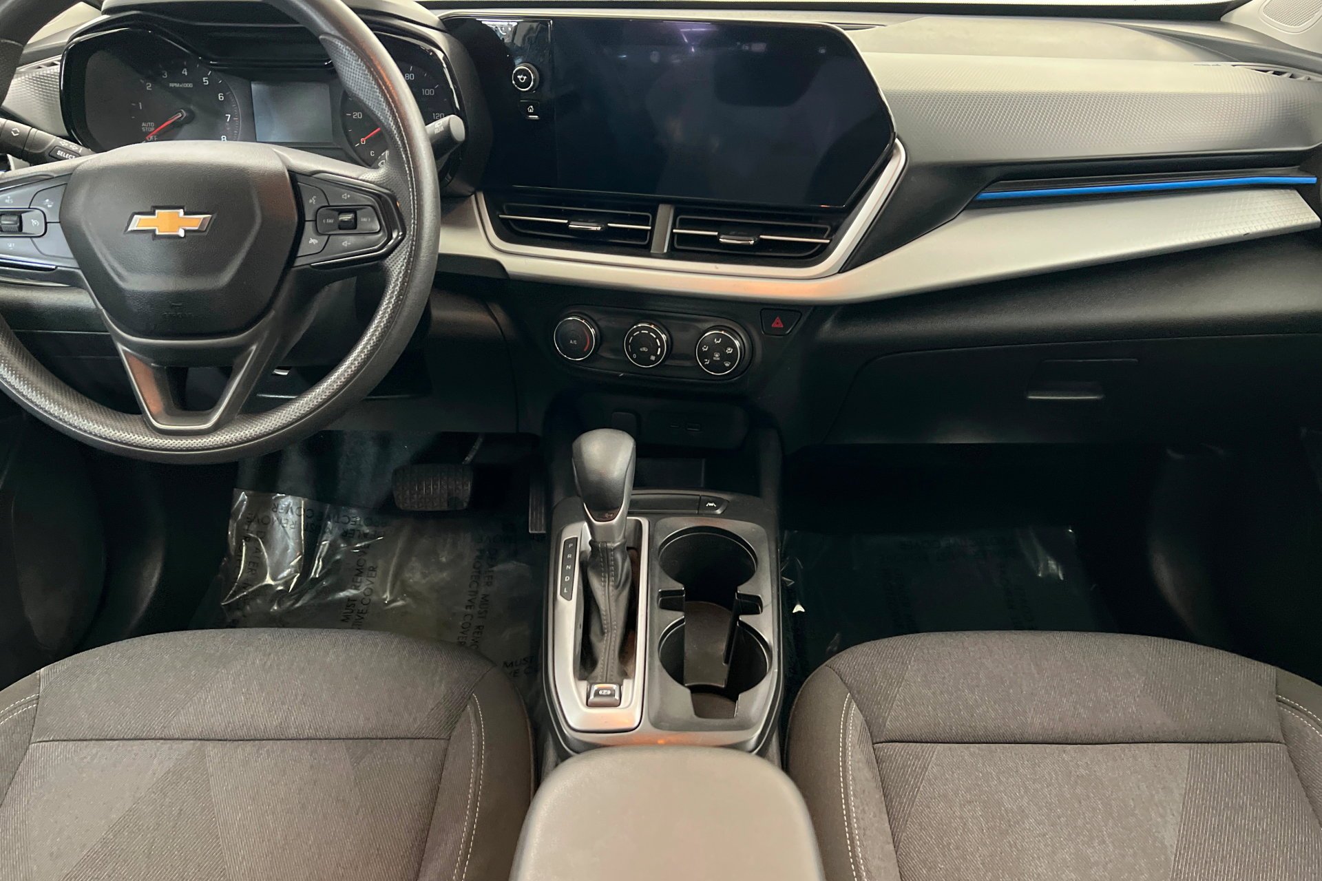 Used 2024 Summit White Chevrolet LS image 14
