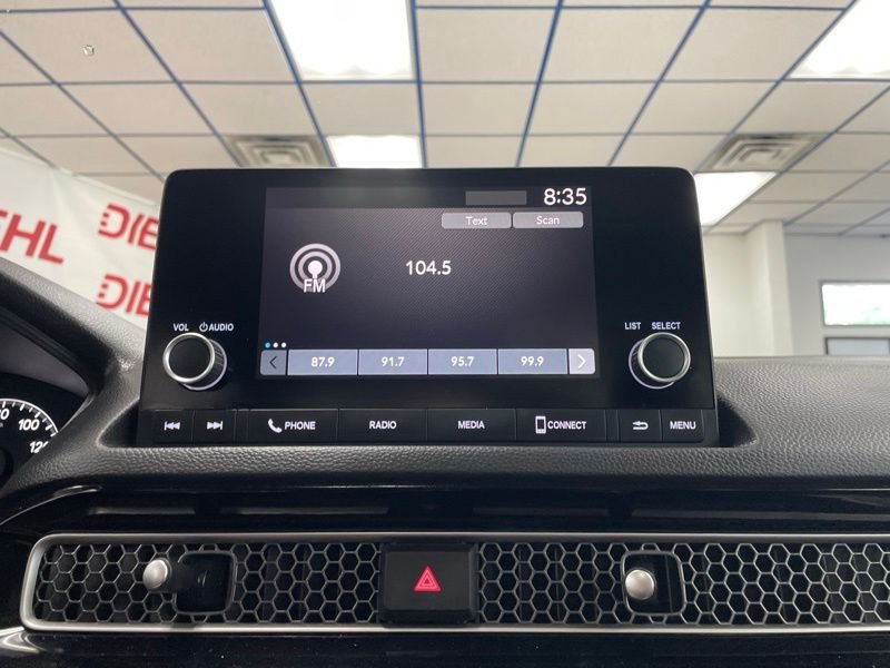 Used 2024  Honda EX image 29