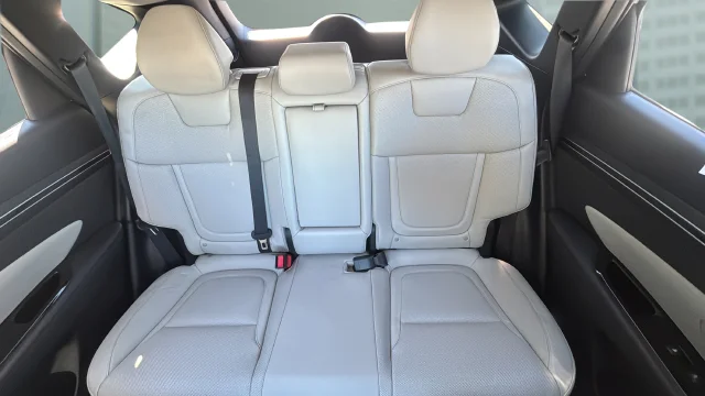 Used 2023 White Hyundai Limited image 22