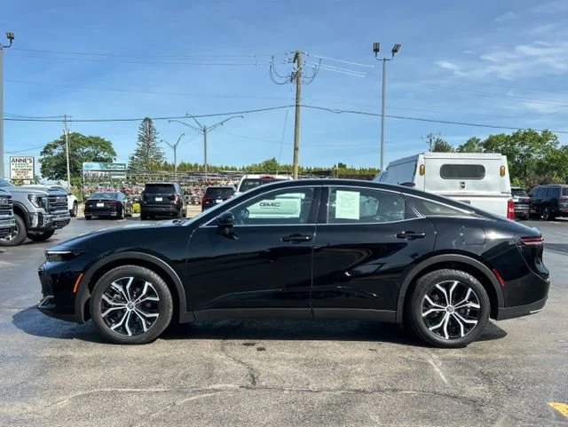 Used 2023 Black Toyota XLE image 6