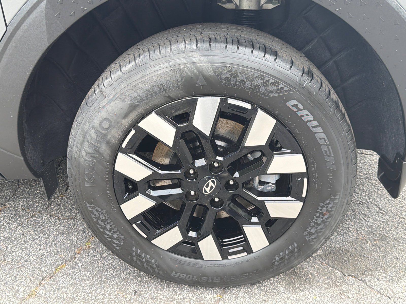 New 2026 Hampton Gray Hyundai SEL Activity image 13