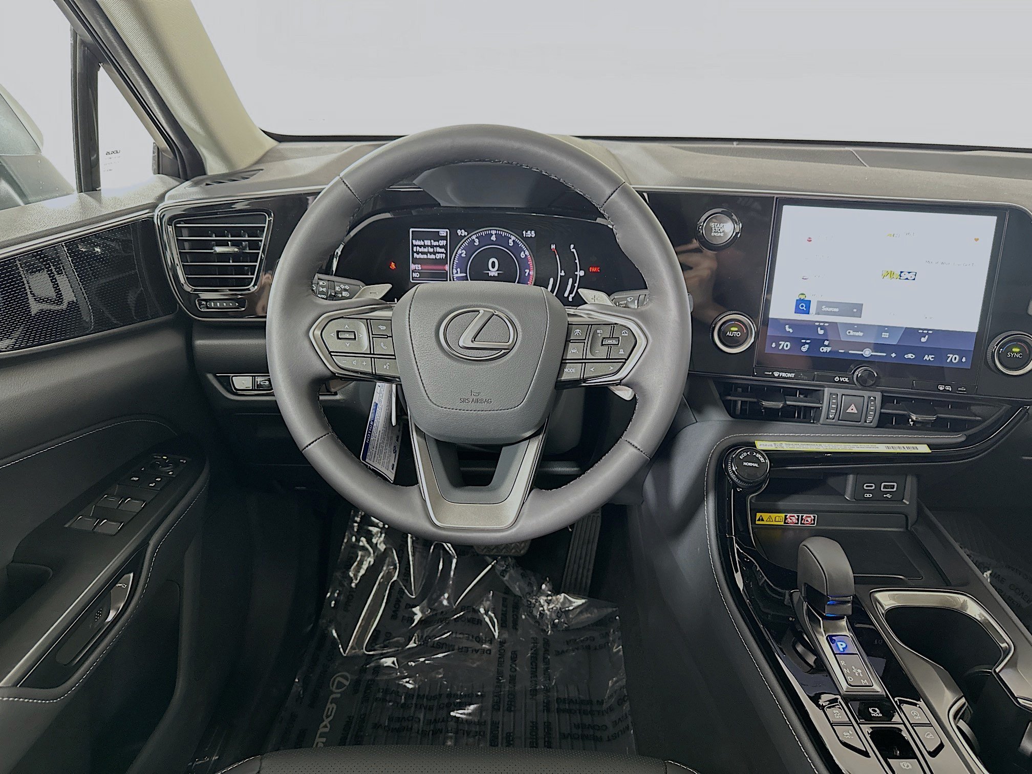 2026 Lexus NX 350 - Photo 21