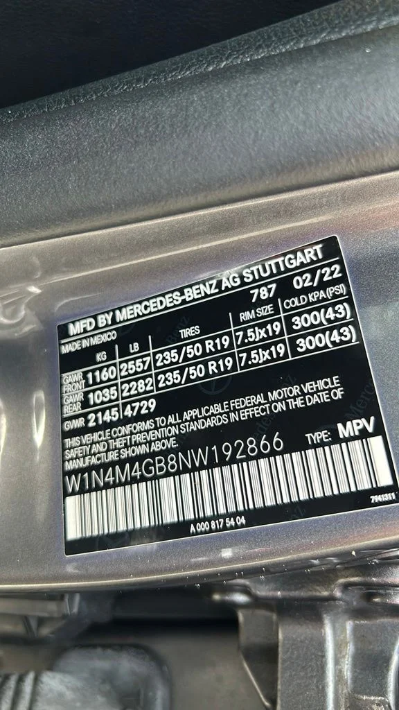 Used 2022  Mercedes-Benz GLB 250 image 43
