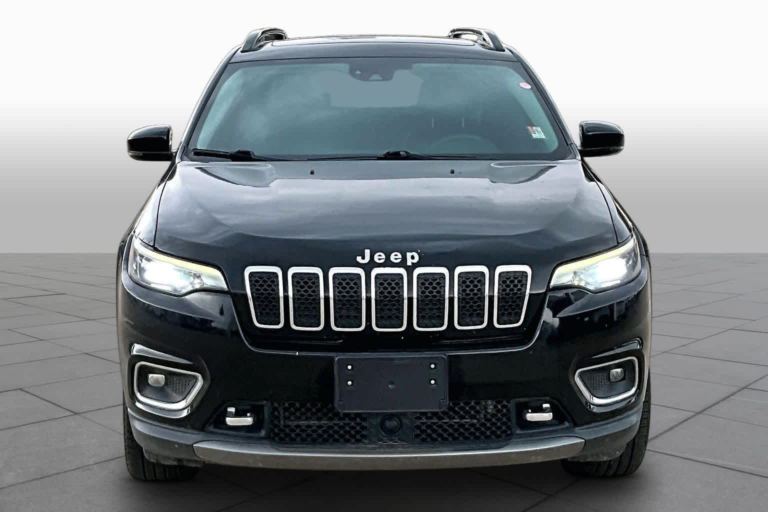 Pre-Owned 2022 Jeep Cherokee Limited