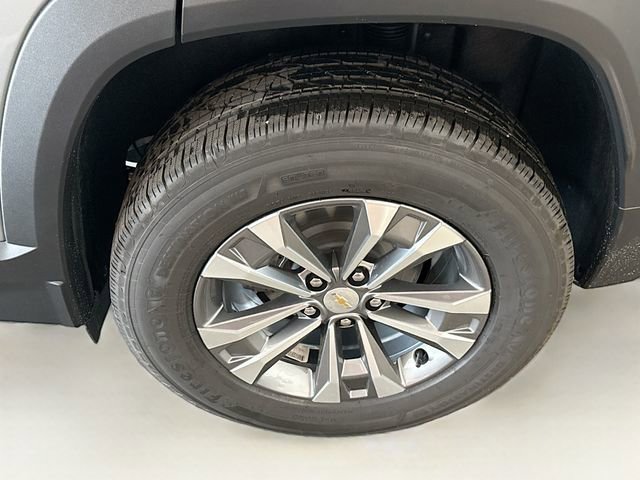 2026 Chevrolet Equinox LT - Photo 32