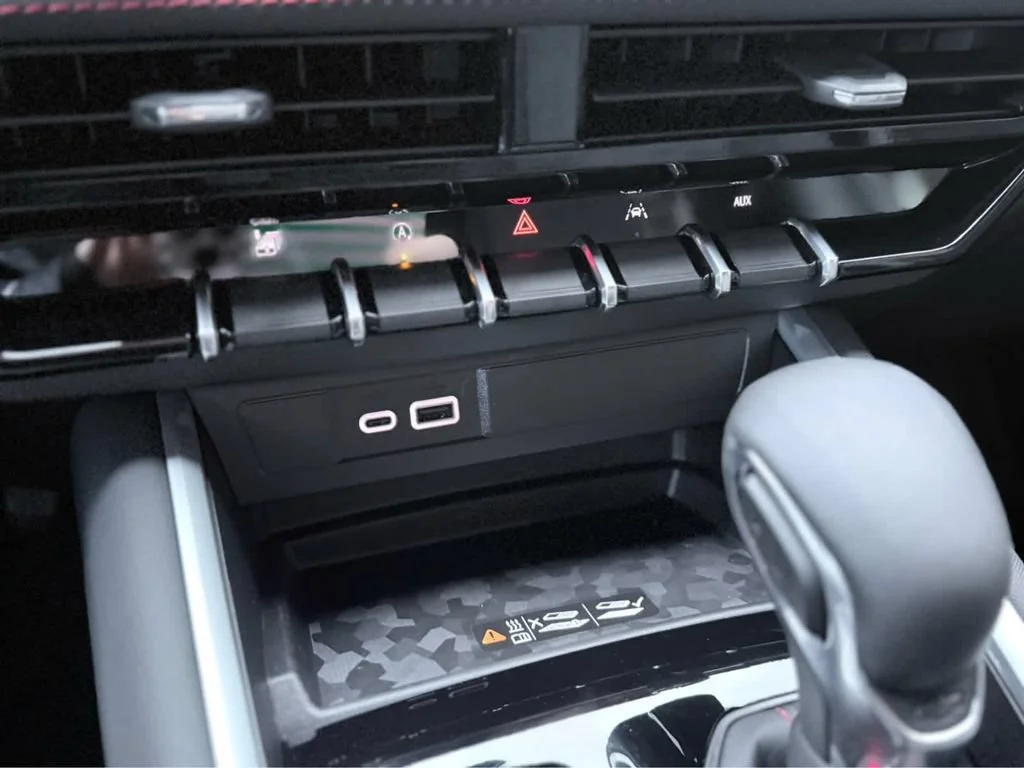 2026 Chevrolet Colorado Z71 - Photo 29